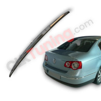 Volkswagen Passat B6 - Eleron pentru portbagaj